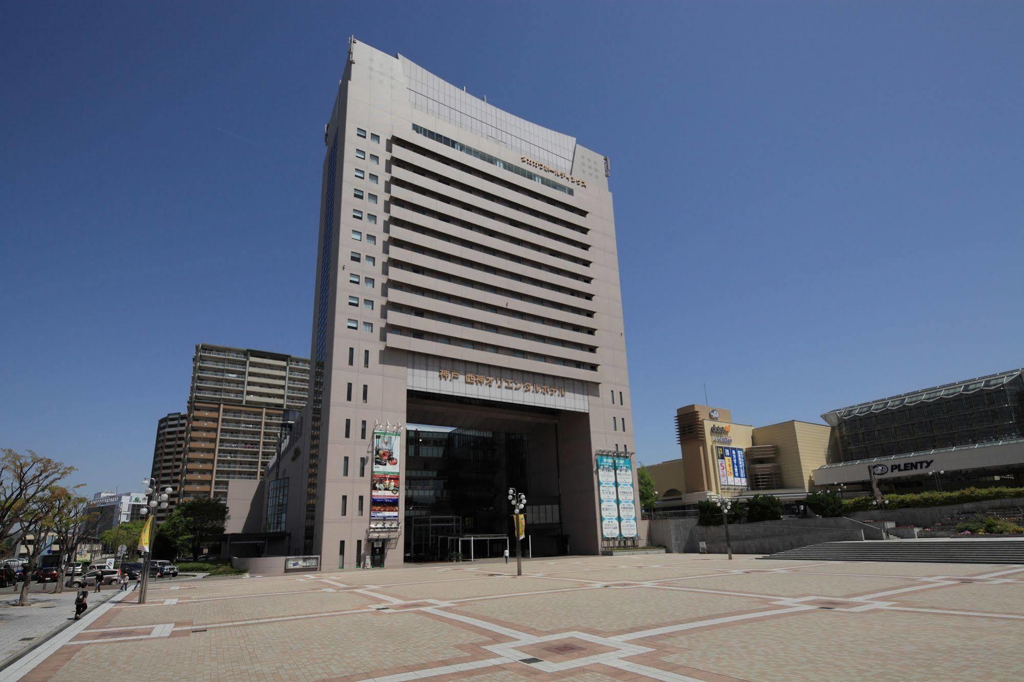 Kobe Seishin Oriental Hotel Esterno foto